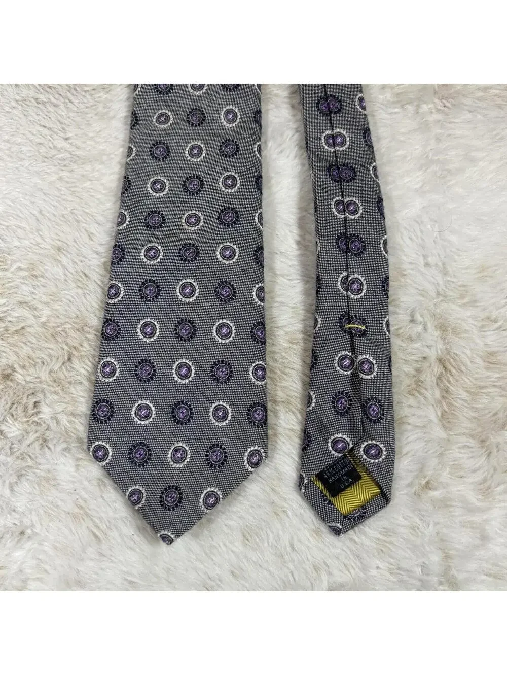Allen Edmonds Silk Tie Gray Purple Medallion Made USA Classic